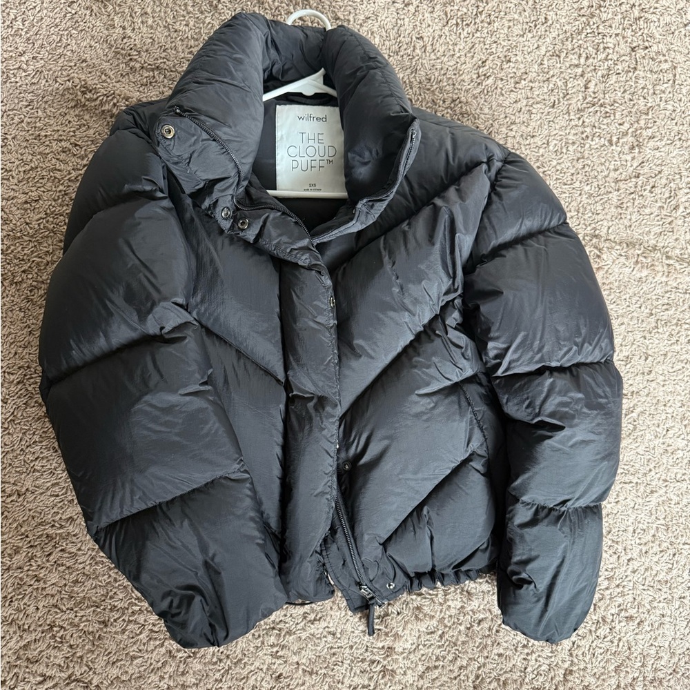 Aritzia Wilfred Black Cloud Puff Jacket